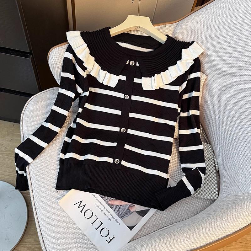 Sweet and Contrasting Color Striped Doll Neck Long-sleeved Knitted Sweater for Women's Autumn, Stylish, Loose and Youthful Pullover Top