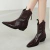 Винтажные женские ботильоны в западном стиле, сплошные, 2024, новые, с острым носком, на молнии, на низком каблуке, женские туфли, шикарные короткие ботинки, дизайн рыцаря