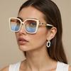 Women'S Fashionable Oversized Gradient Glasses - Rectangular Metal Frame with Decorative Hinge