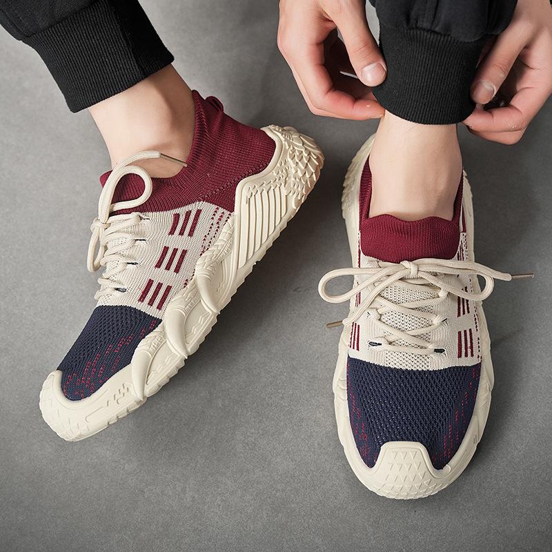 Soft sole light running mesh breathable trendy men's shoes flying woven breathable thin sports shoes