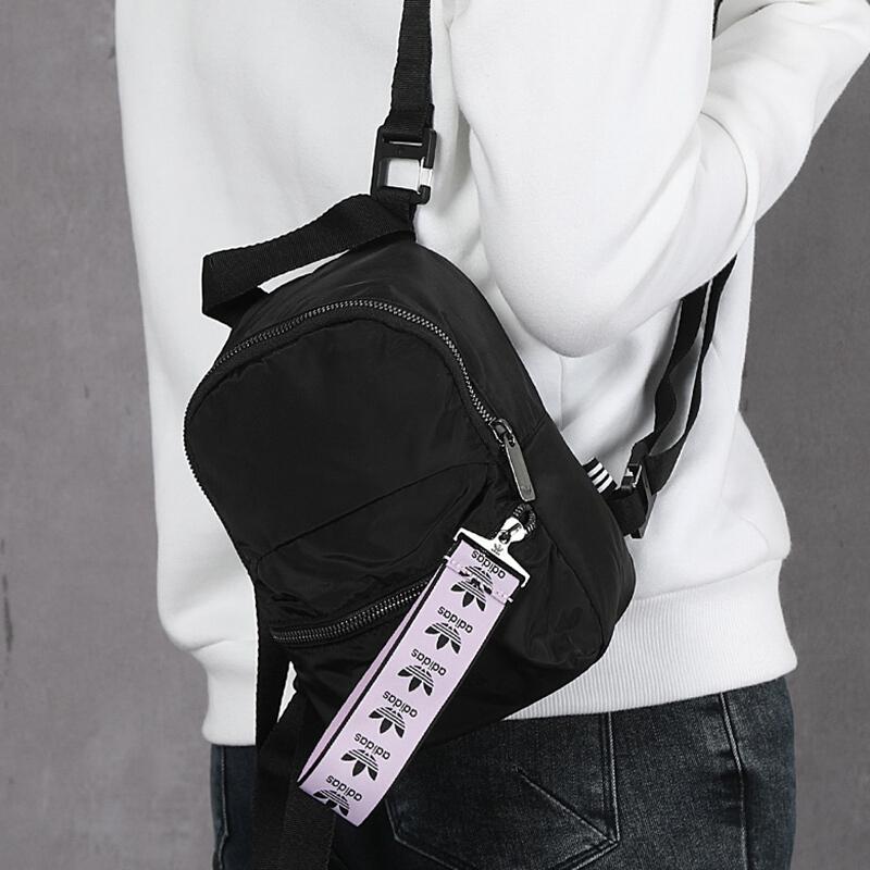 Adidas Оригинальный полиэстеровый рюкзак мини женский черный Adidas FL9616