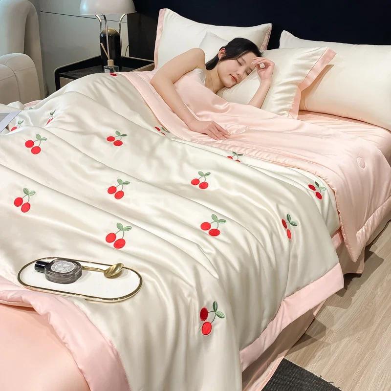 Высококачественное вышитое весенне-летнее одеяло, комплект из 4 или 3 или 1 роскошное приятное для кожи летнее одеяло, легкое одеяло