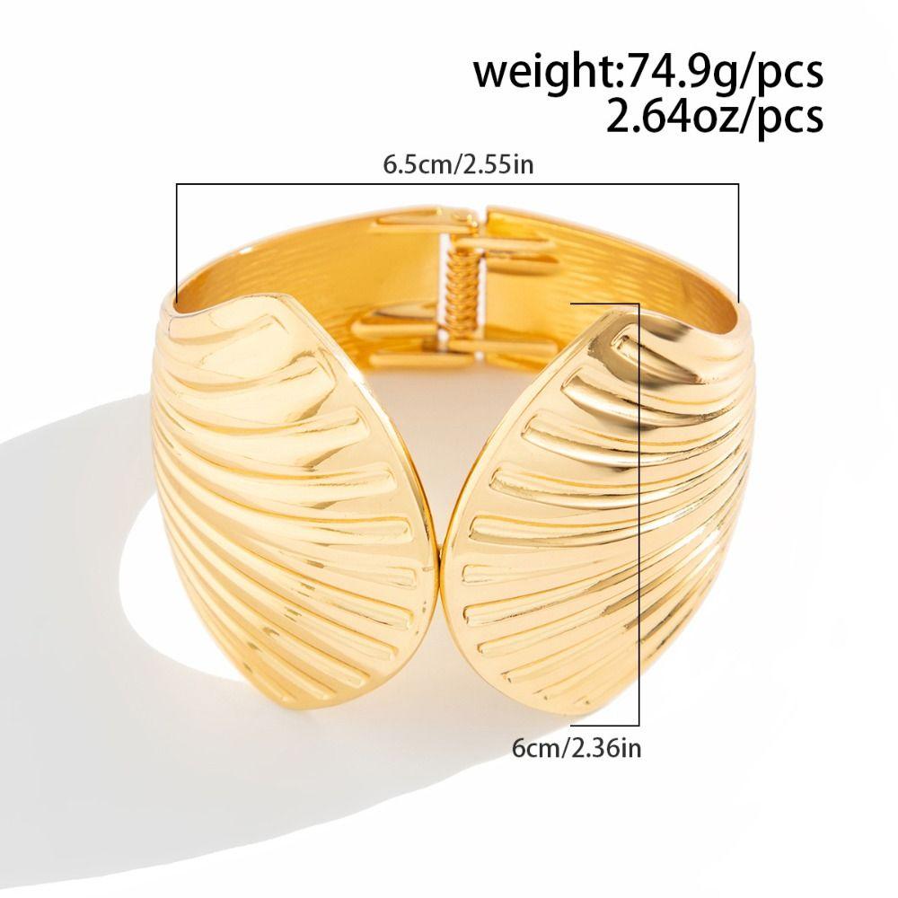 Europe American Style Shell Open Bangle Minority Design Exaggerated Bracelet Cuff Bangles  Gift