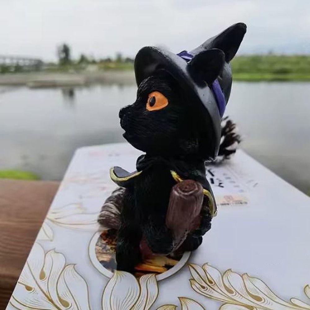 Resin Flying Broom Cat Small Broomstick Cat Creative Black Cat Witch Statue  Garden