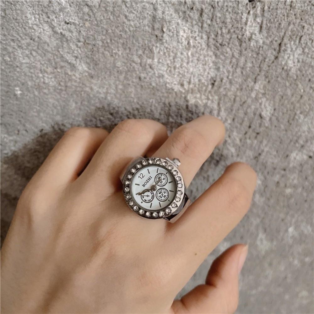 Punk Rings Jewelry Clock Heart Shape Finger Watch Ring Cool Roman Quartz Watch Women