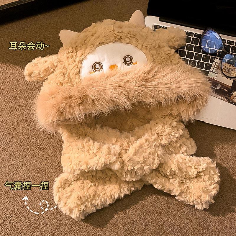 Winter cartoon small cashmere hat shows a small atmosphere Lei Feng hat keeps warm, pinches the ears and moves, cute and versatile