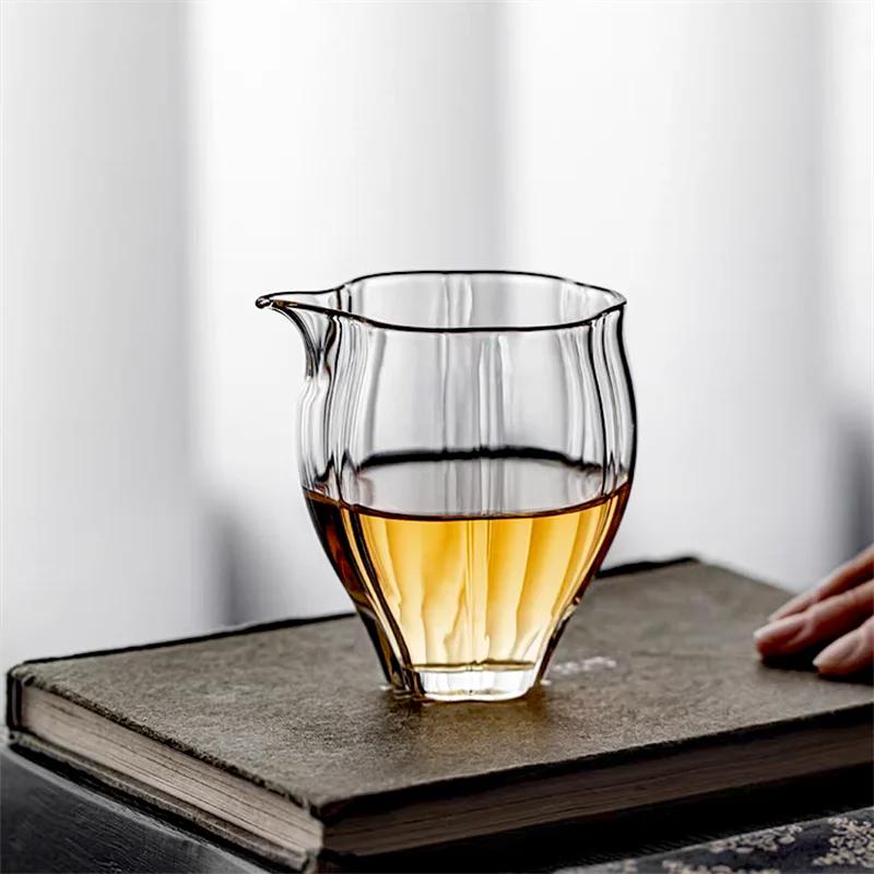 180ml Flower Bud Heat Resistant High Borosilicate Glass Fair Cup Tea Pitcher Chahai Kung Fu Tea Set Accessories Teaware