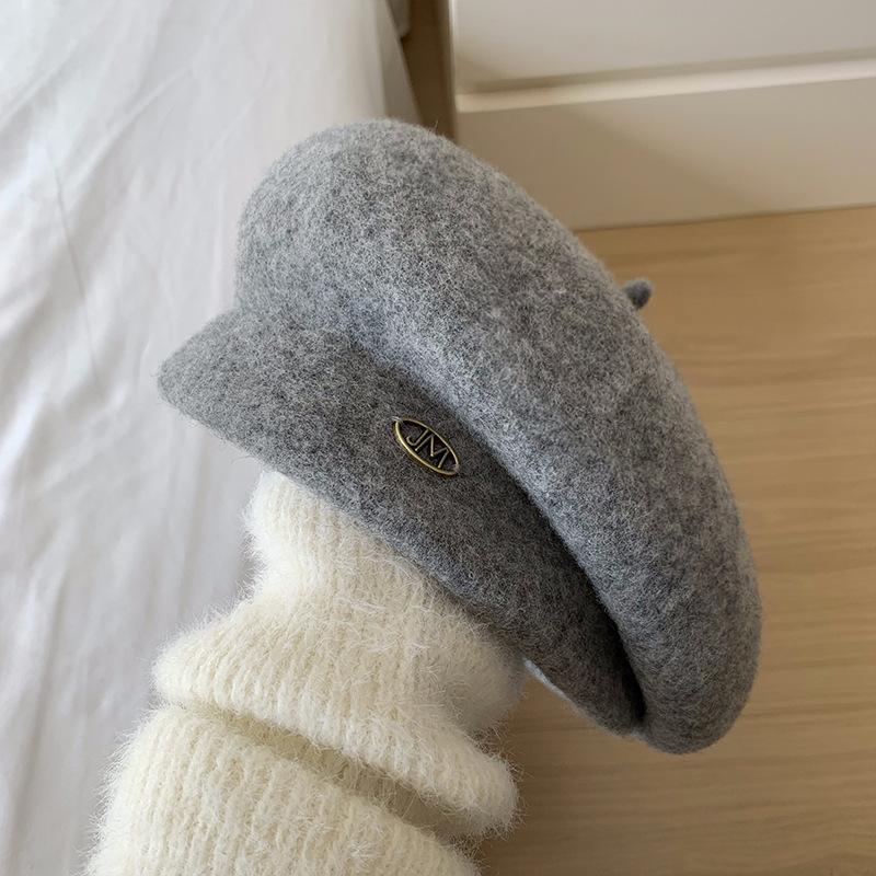 Xiaoxiangfeng white beret female autumn and winter show a small face new temperament wool painter bud hat