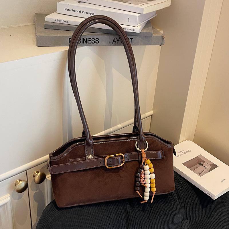 Популярная нишевая замшевая сумка осень-зима 2025 новая сумка-мессенджер для поездок на работу универсальная женская на плечо подмышку