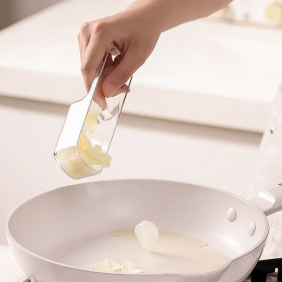 Мини-овощерезка с защитой для рук, лезвия из нержавеющей стали, 3-в-1: нарезка, шинковка, измельчение, маленькая овощерезка-кубиками