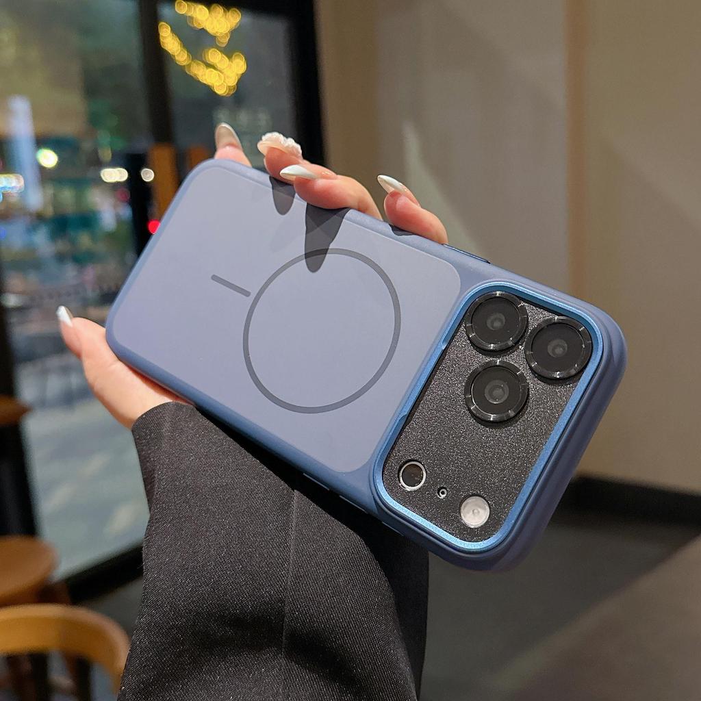 Магнитный чехол-скин Apple 17 Pro Max для iPhone 16: Матовое цветовое блокирование с защитой большого окна