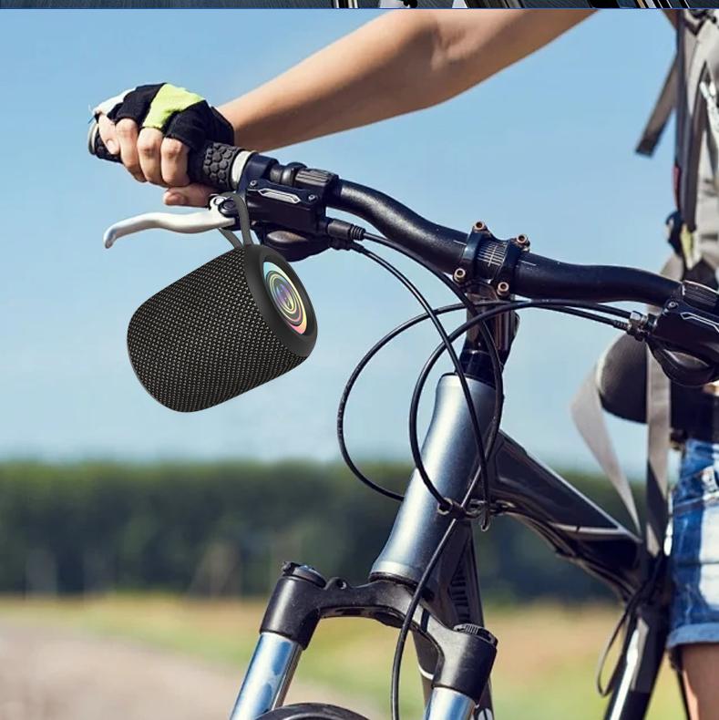 Portable Speaker Wireless Bluetooth Speaker FM Radio LED Light Ring Subwoofer Stereo Surround Outdoor Loudspeaker Support TF Card Play