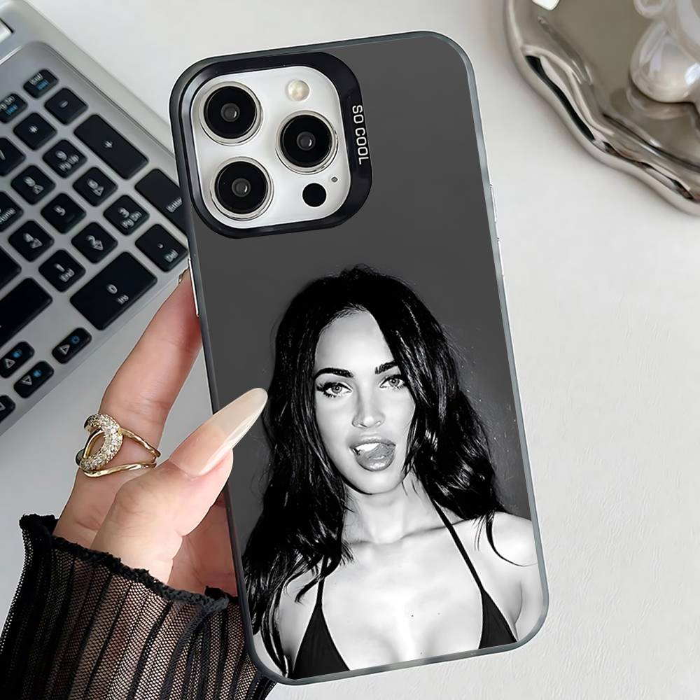 Чехол для телефона Megan Fox из фильма «Тело Дженнифер» для iPhone 17,16,15,14,13,12,11, Pro, XS, Max, Plus, Mini, SE4, E Черный Матовый Ударопрочный Чехол