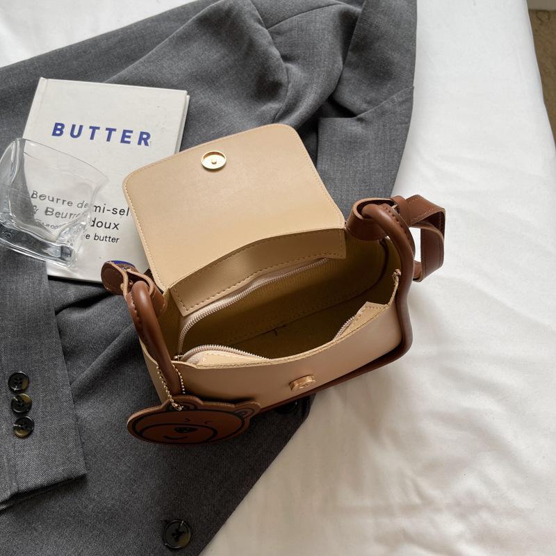 Женская сумка Нишевый дизайн Универсальная мода Изысканный шелковый шарф Маленькая квадратная сумка Сумка через плечо Сумка-мессенджер