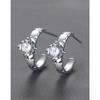 Retro Four-claw Zircon Earrings Are New Simple Personalized Design Ins Cold Wind Earrings for Men and Women.