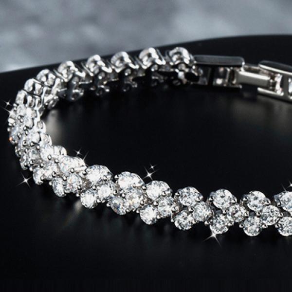 Women Roman Chain Clear Crystal Bangle Rhinestone 3 Layers Bracelet ARI