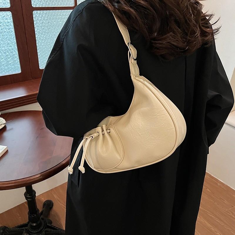 IELGY Fashion Underarm Bag Portable Crescent Bag All-Match Diagonal