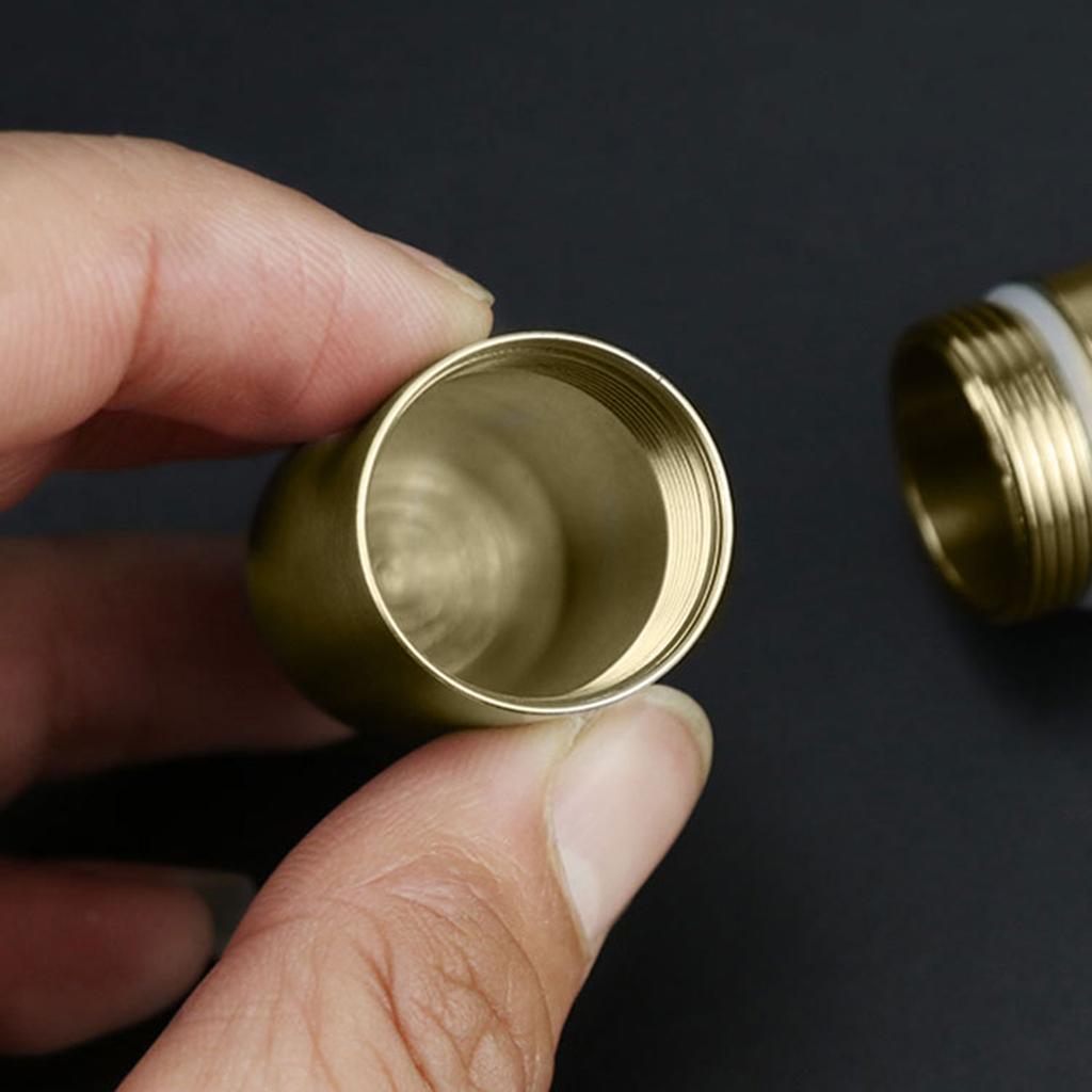 Портативный контейнер для таблеток брелок Изысканный латунный держатель для таблеток брелок Портативный водонепроницаемый контейнер-капсула для таблеток