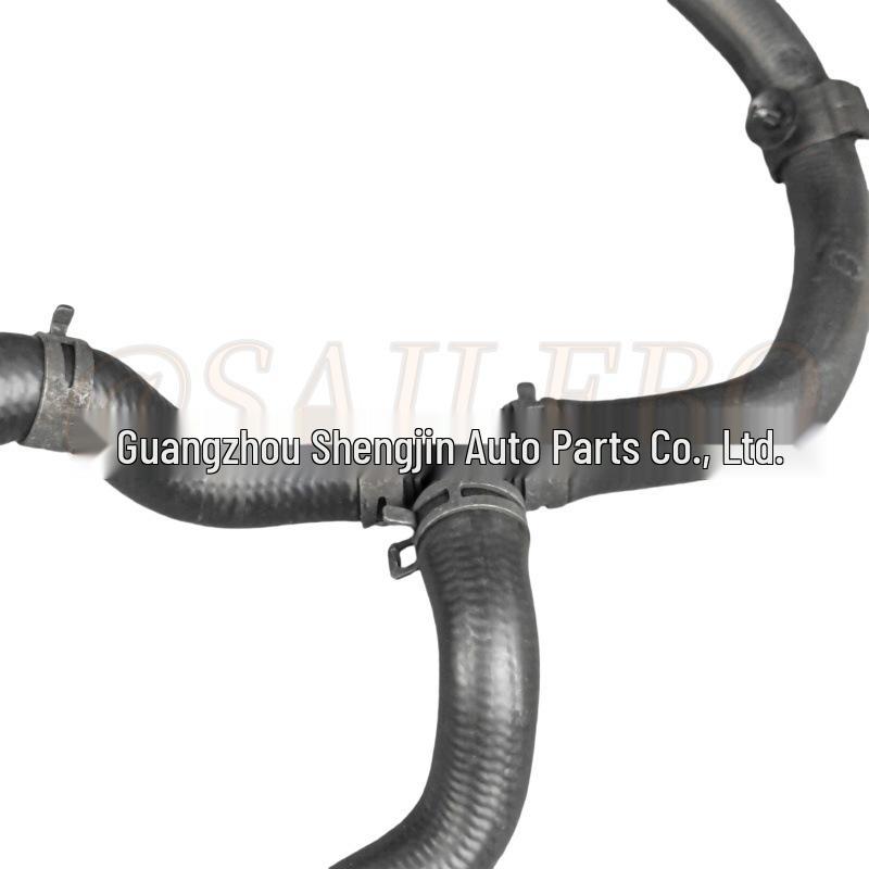 LR034628 Auxiliary Water Hose for Land Rover Discovery 4 & Range Rover Sport