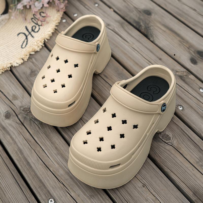 Thick-soled Hole Shoes Women's Summer Outer Wear Increases 2024 New Thick-soled Beach Non-slip Muffin Bag Head Cool Slippers