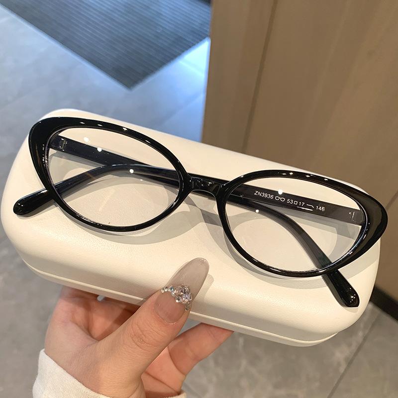 Cat's eye simple flat mirror anti-blue light fashion trend glasses frame women's Internet celebrity small frame anti-ultraviolet glasses frame