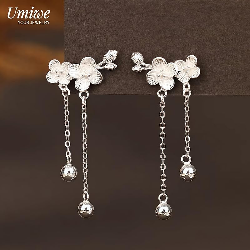 sway earrings Leave it on ladies second piercing S925 silver Compatible with metal allergies Smaller both ears cute flower chen earrings (Silver)