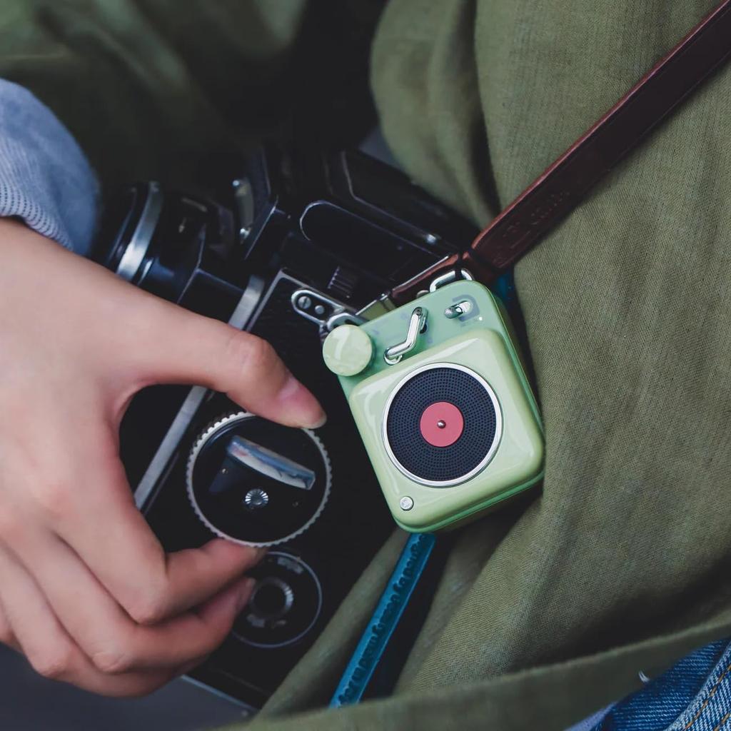 MUZEN Button Speaker Bluetooth Mini Size/Wireless/Retro Style/Cute/Gift (Avocado Green)