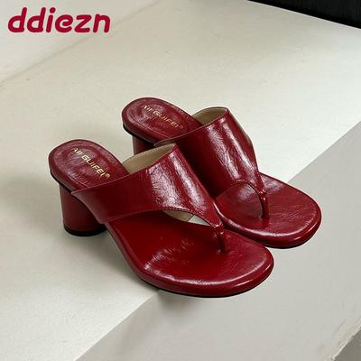 Модная красная обувь Модные круглые каблуки Женские тапочки Женские шлепанцы Элегантные женские тапочки на каблуке Сандалии Шлепанцы Туфли-лодочки