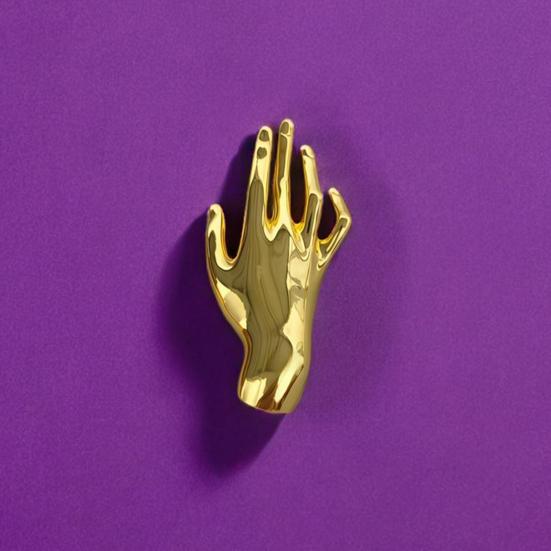 1/2 шт. Ретро Брошь Хип-хоп Стиль Дизайн Руки Металлическая Брошь Значок на Рюкзак Одежду Ювелирные Изделия Подарки Аксессуар для Особого Случая