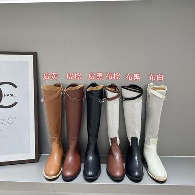 Осенне-зимние модели простые, но женские ботфорты