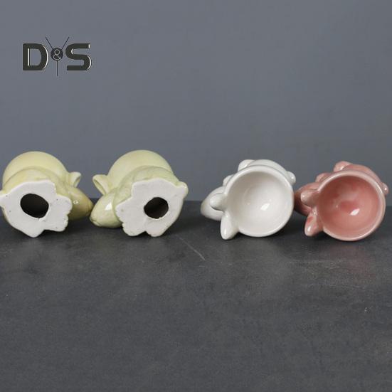 Ceramic Rabbit Egg Cup Bunny Egg Holder Breakfast Table Decor Egg Stand for Soft Boiled Egg Kitchen Utensils Easter Decoration