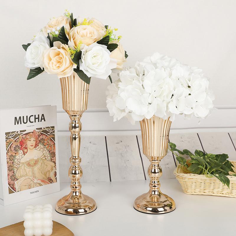 1PC Welcome Area Flower Holder Metal Trumpet Centerpieces Vase Metal Trumpet Vases Road Guide