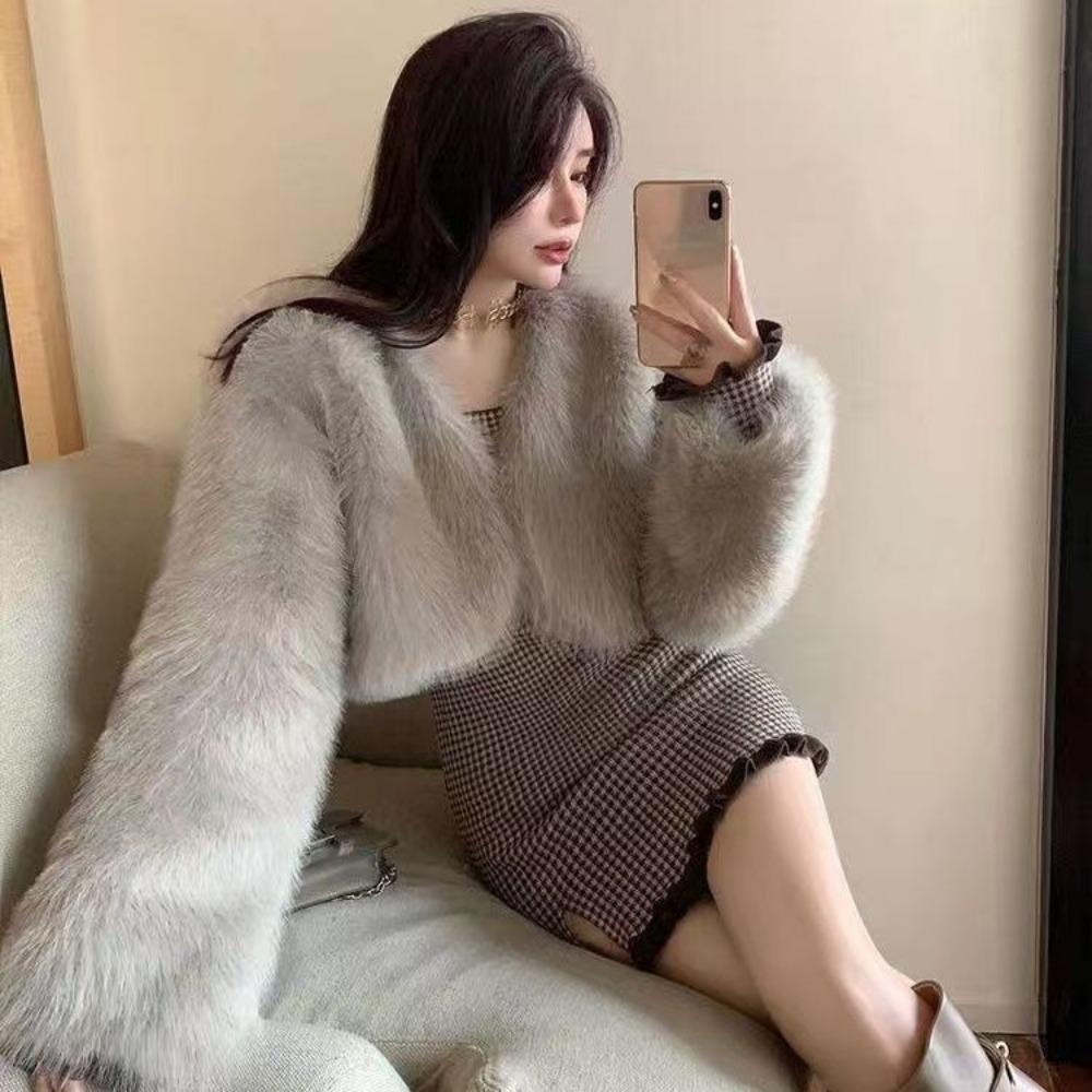 Зимнее классическое темпераментное женское плюшевое короткое пальто с чистым V-образным вырезом, в повседневном стиле, женское пальто из лисьего меха