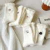 Милые носки из норкового флиса с мультяшным рисунком животных, белые носки средней длины, толстые, теплые, домашние носки для пола, девчачий универсальный аксессуар, носок в подарок