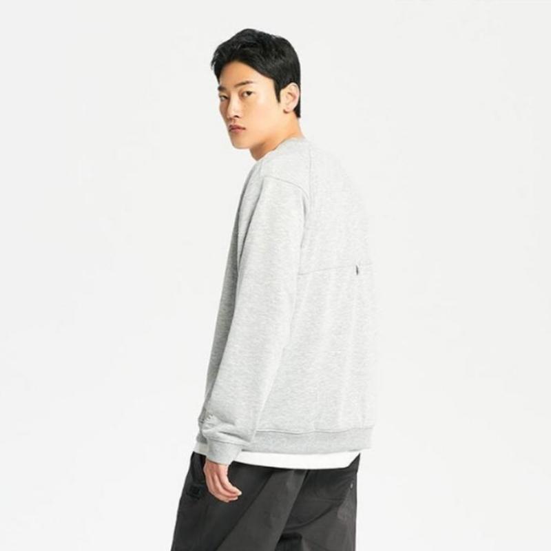 New Balance Men 24 7 Running Sweatshirt  Nbncd32833 2