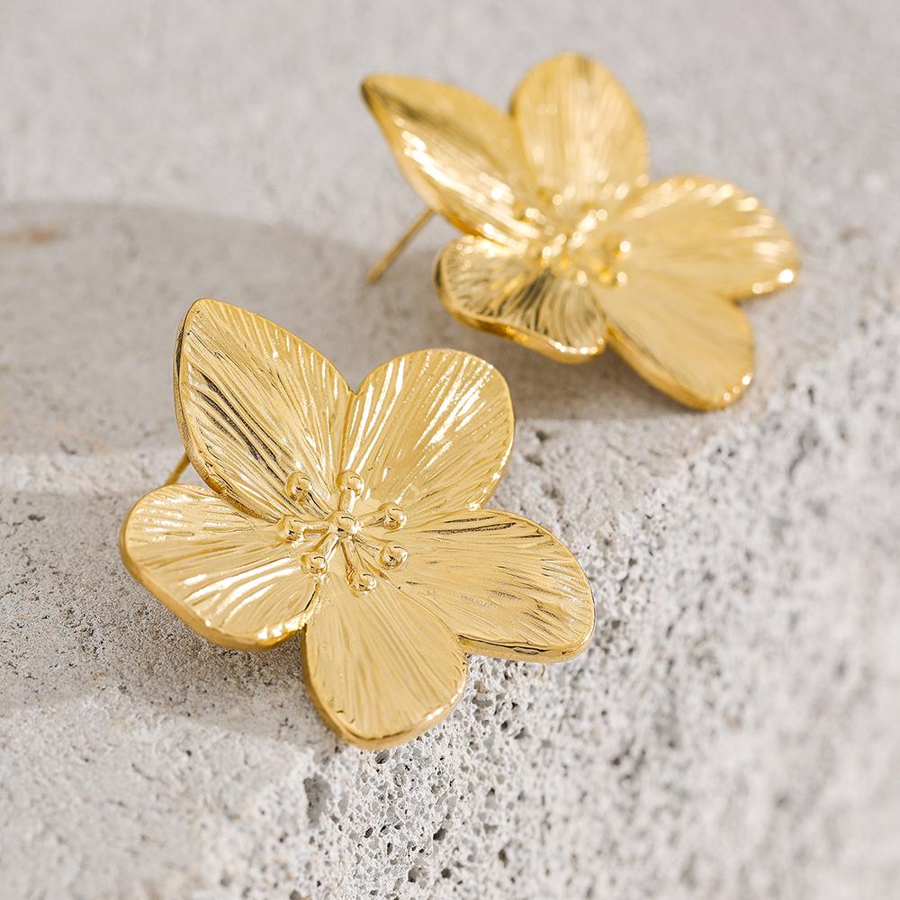 Eetit Tarnish Free Vintage Gold Color Stainless Steel Flower Metal Stud Earrings for Women Individual Stylish Trendy Jewelry