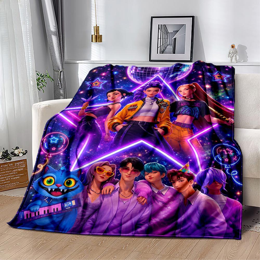 K-pop Fashion Fusion Blanket Soft Warm Cozy Perfect for Couch Bedding Livingroom All-Season Use Playful Design Perfect Gift for Relatives and Friends