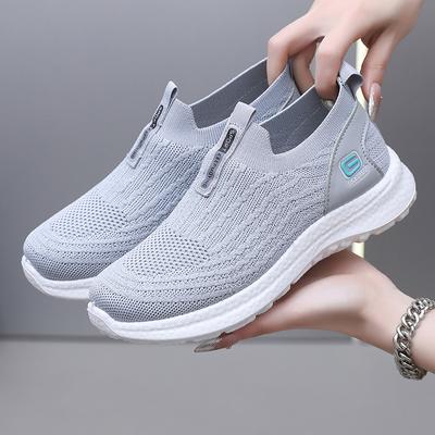 2025 новая летняя женская обувь с мелким вырезом, дышащая, на мягкой подошве, не утомляет ноги, обувь для мам, с круглым носком, универсальные женские туфли