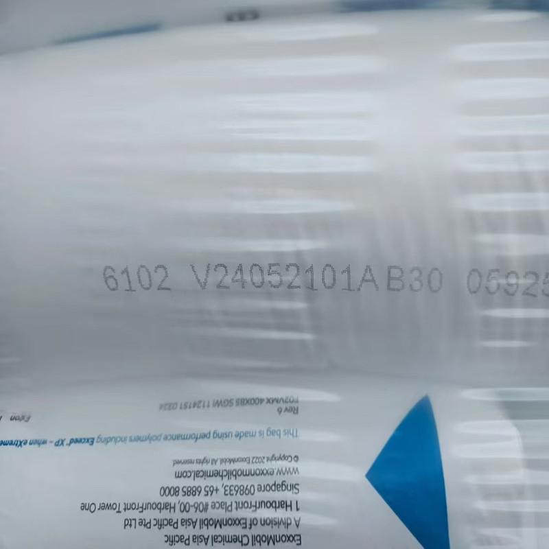 Exxon POE6102 Выдувное формование Полиолефин: Сырье для упрочнения пленки, устойчивой к старению и химическим воздействиям