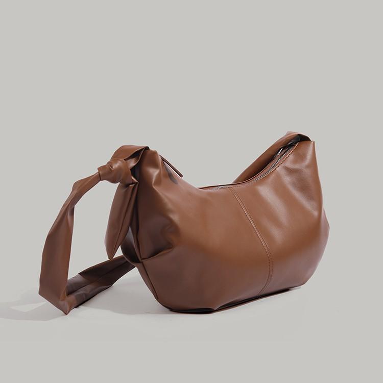 Women's Bag 2025 New Croissant High-Grade Retro Underarm Bag Casual Shoulder Bag Minority Simple Messenger Bag