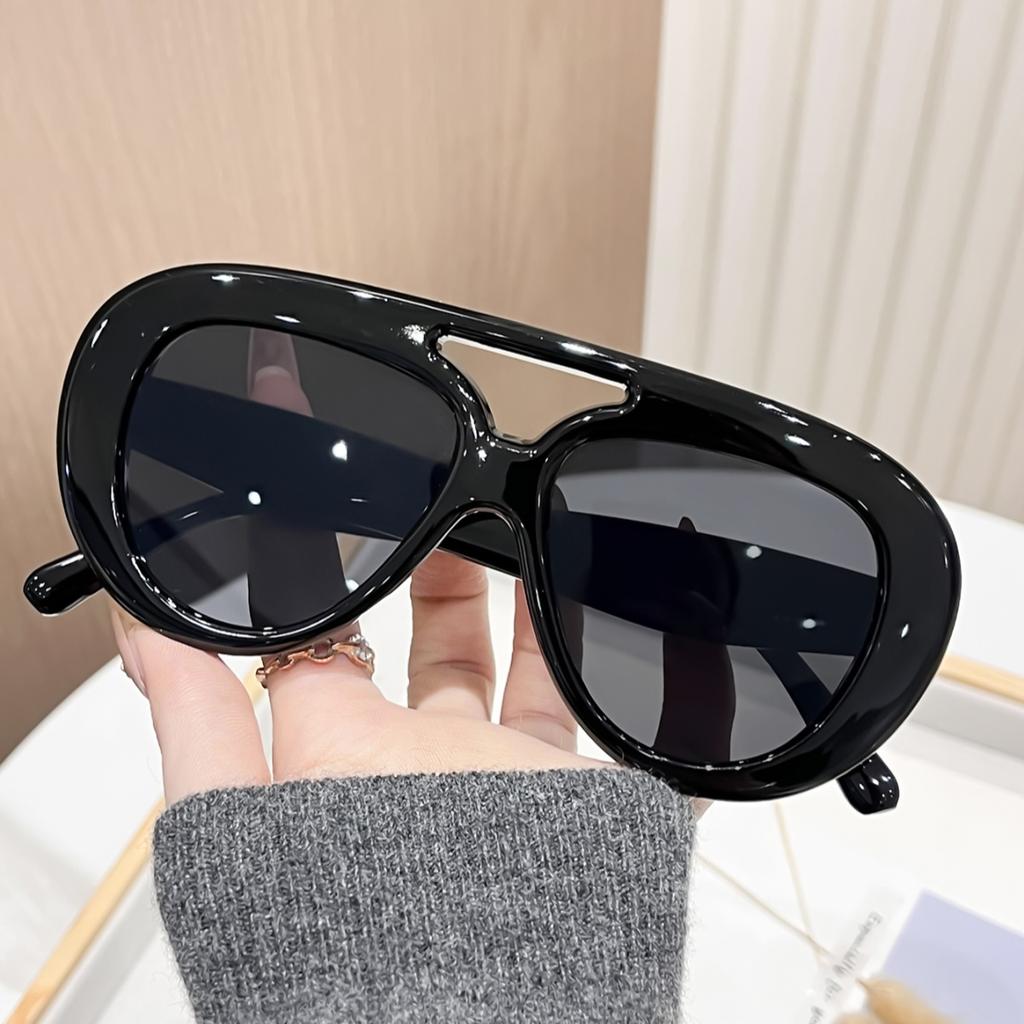 1pc European and American retro style women's fashionable sunglasses trend versatile summer sun shading and UV protection lightw