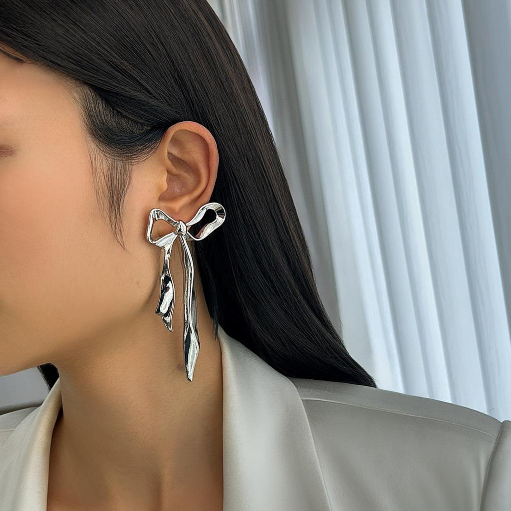 Exaggerate Vintage Red Bowknot Long Tassel Drop Earrings for Women Classic Hanging Piercing Earrings Wed Simple Jewelry Gifts