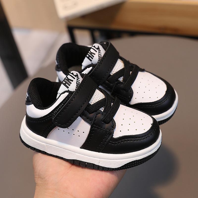 Children's sports shoes, boys' and girls' sneakers, spring and autumn Korean version panda white boys' baby shoes, single shoes, toddler shoes
