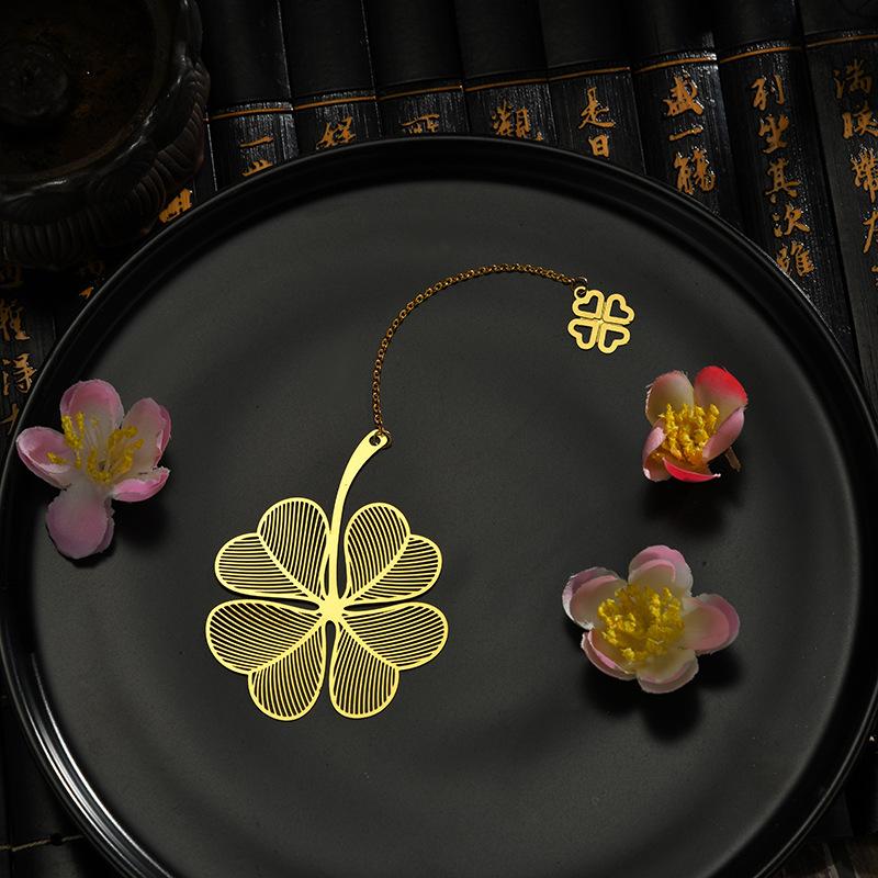 Изысканные полые металлические закладки для книг в форме листа золотого цвета с прожилками лотоса, закладки для книг с кисточками, канцелярские принадлежности для чтения для студентов