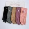 "Women's Warm Cartoon Bow Gloves: Thin Rabbit Wool, Velvet Lined, Touchscreen-Friendly for Autumn and Winter"