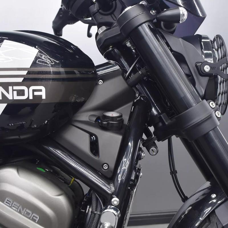 Для Benda Rock 707 мы предлагаем модифицированный датчик температуры охлаждающей жидкости, указатель температуры воды, аксессуары для датчиков мотоцикла.