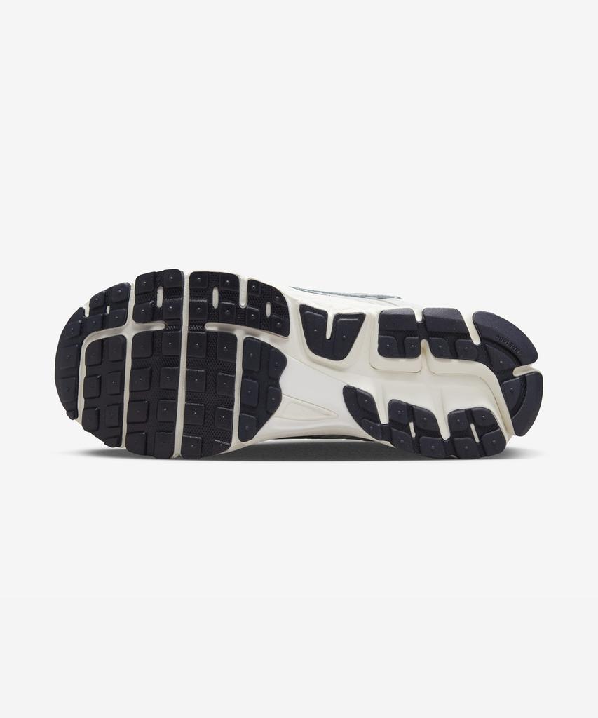 Nike Zoom Vomero 5 W - Photon Dust:Gridiron:Sail:Chrome / Fd0884-025