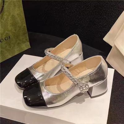Ранневесенние жемчужные туфли-лодочки в стиле ретро на толстом каблуке, на среднем каблуке, маленькие кожаные туфли, осень 2025, новая модель, туфли Мэри Джейн Сяосян, детские