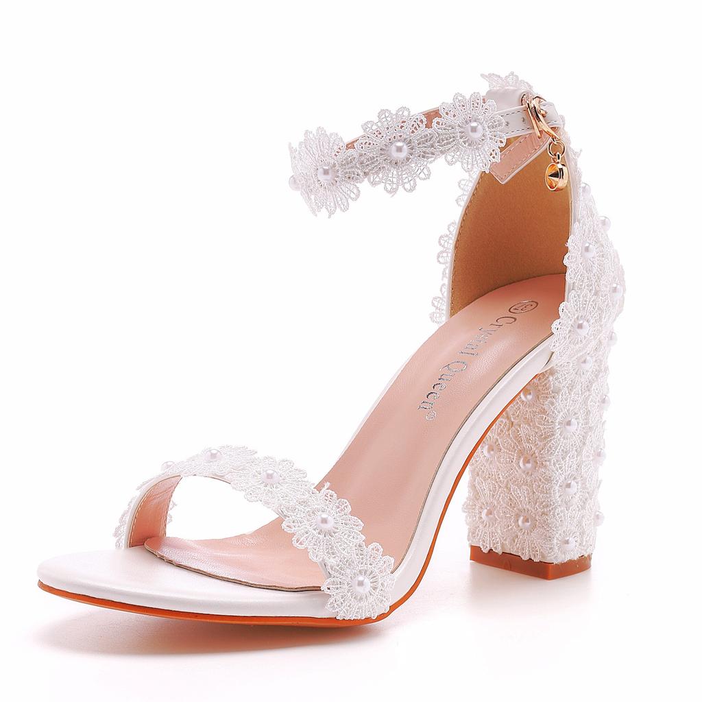7cm Thick Heel Shallow Mouth One-length Strap Beaded Square Heel Sandals White Lace Bridal Wedding Shoes Thick Heel Sandals