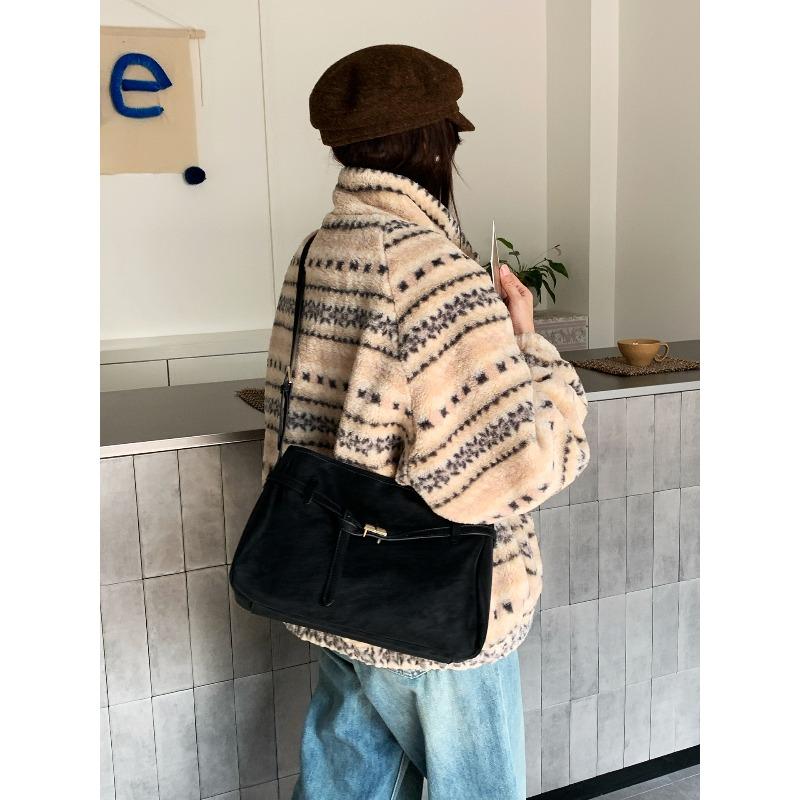 Сумка через плечо с утонченным дизайном для стиля business casual, Однолямочная сумка с дизайном под мышку, Сумка-ведро